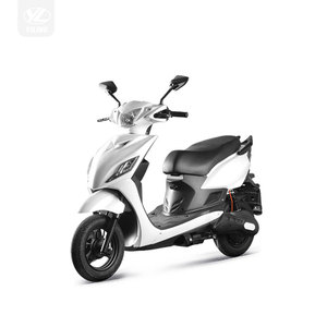 YZ 2024 รุ่นล่าสุด รถมอเตอร์ไซค์ไฟฟ้าแบบสตรีทคาร์ สำหรับสองคน มอเตอร์ไร้แปรงถ่าน 1000W 72V ยาง 10 นิ้ว ความเร็ว 40-60 กม./ชม. - Product Image 4
