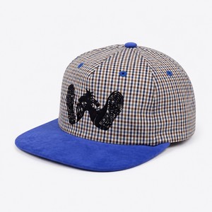 Gorra de Béisbol de 6 Paneles de Gamuza Sintética con Logotipo Personalizado T&L, con Estampado en Relieve, Cierre Trasero Ajustable, Estilo Casual Urbano - Product Image 1