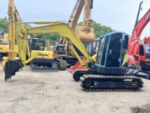 Mini-excavatrice sur chenilles Yanmar 8 tonnes avec godet de terrassement de 0,12 m³ – Équipement d'occasion - Product Image 2