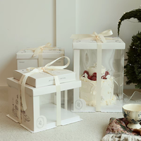 Boîte à gâteau en papier avec logo personnalisé, grande fenêtre transparente en PVC, boîte d'emballage portable pour pâtisserie d'anniversaire avec ruban en satin