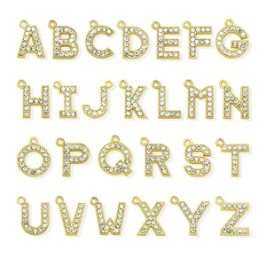 Diamantes de imitación de 21x21mm, accesorio colgantes con letras del alfabeto, venta al por mayor - Product Image 1