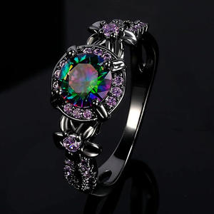 A096 Anello di Fidanzamento da Donna con Zirconia Cubica Creata in Laboratorio, Pietra Rotonda con Incastonatura a Griffe, Gioielli alla Moda - Product Image 5