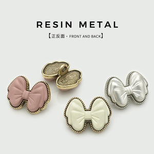Breloques en résine Cartoon Cabochon Boutons Ornements Crème Colle Décorations DIY Accessoires Boutons - Product Image 2