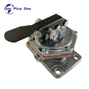 משאבת דלק ידנית מקורית חדשה במלאי 6261-71-8242 6261-71-8241 6261-71-8240 למנוע קומטסו SAA6D125E-5 SAA6D140E-5 - Product Image 1