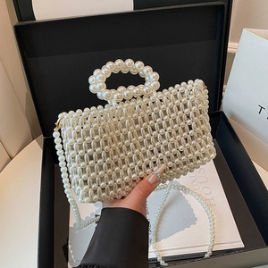 กระเป๋าใส่โทรศัพท์แบบถือประดับลูกปัดยอดนิยม, กระเป๋าทรงสี่เหลี่ยมเล็กทำมือ, กระเป๋าถือประดับลูกปัดสีเงินแบบโปร่ง, กระเป๋าถือแฟชั่นทอประดับมุก - Product Image 5