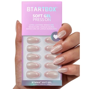 Faux ongles en gel souple BTArtbox, courts, en forme d'amande, faits à la main, collection Printemps-Été, faux ongles à presser, style French Manucure glacée, Saint-Valentin, vente en gros - Product Image 1