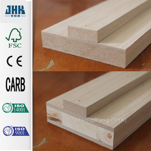 Puerta abatible de madera para casa <span class=keywords><strong>Vella</strong></span>, puertas de chapa de madera maciza de roble rojo para interiores de casas, diseños de puertas de madera, fábrica de China - Product Image 5