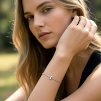 Bracelet à breloque lettre F en argent, en acier inoxydable, chaîne à maillons réglable, hypoallergénique, bijoux minimalistes pour femmes