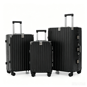 Ensemble de bagages tendance vert menthe en aluminium à 4 roues, 3 pièces avec crochet, valises rigides, sacs de voyage à roulettes, vente en gros, légers - Product Image 5