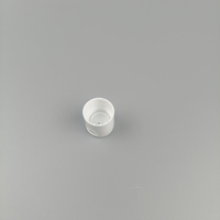 ODM populaire 20/410 couvercle en plastique cosmétique blanc nervuré/lisse