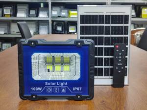 ไฟสปอร์ตไลท์ LED พลังงานแสงอาทิตย์ 100W SMD IP66 ตัวเรือน ABS แบตเตอรี่ลิเธียมโพลีซิลิคอน เซ็นเซอร์โฟโตเซลล์ มุมลำแสง 120 องศา แสงเดย์ไลท์ 5000K - Product Image 5