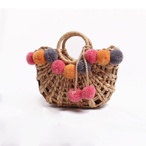 NOUVEAU Sac de plage chic en paille tressée avec pompon en laine coloré, sac à bandoulière pour <span class=keywords><strong>femme</strong></span>, cabas d'été - Product Image 1