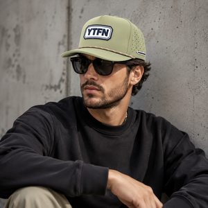 Casquette de golf 5 panneaux en silicone avec logo personnalisé, haute qualité, faible MOQ, fermeture Velcro, séchage rapide, respirante, légère, durable, pour hommes - Product Image 6