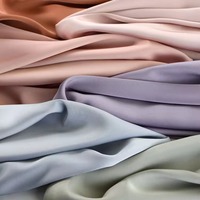 Vente en gros 100% Polyester organique Matt Satin Tissu Sergé Liquide Robe Soyeuse Décoration pour Hommes Sous-Vêtements Costumes Certifié GRS