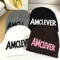 AMCLEVER Bonnet réversible en jacquard à lettres, unisexe, chaud, avec cache-oreilles, pour automne-hiver, personnalisable avec logo, style streetwear, pour le froid