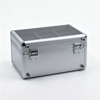 Boîte de présentation en aluminium avec découpe de mousse personnalisée, mallette de transport rigide en aluminium portable pour échantillons de produits et présentation en salle d'exposition