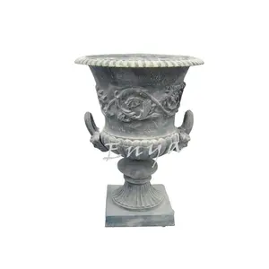 Wholesale Patio Lawn Cast Iron Garden Ornaments Supplies Metal Flower Plant Vase Planter Pots Outdoor