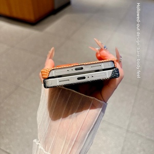 เคสโทรศัพท์มือถือลายคาร์บอนไฟเบอร์แบบแม่เหล็ก สำหรับ Samsung S26 S22 S23 S24 S25 Ultra A16 A17 A55 A56 A57 ป้องกันการกระแทก - Product Image 6
