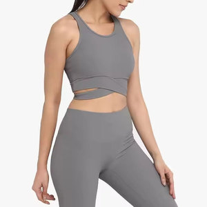 Ensembles de yoga pour femmes sur mesure avec logo, respirants, taille haute, grandes tailles, ajustables, quantité en gros, prix abordable - Product Image 4