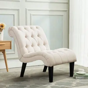 Chaise tapissée simple tuftée d'accent de tissu de conception de bouton Offre Spéciale avec les jambes en bois