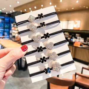 Scrunchies coréens scintillants en strass, nœuds de cheveux en forme de trèfle à quatre feuilles, élastiques en caoutchouc, accessoires pour cheveux pour femmes, vente en gros - Product Image 1