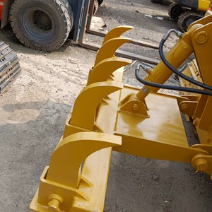 Minibulldozer gato d3g usado pequeño bulldozer para la venta minibulldozer gato D3 d4 d5 usado barato minibulldozer para la venta en China - Product Image 6