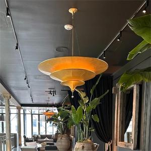 Lámpara colgante de fibra grande Viall de Hotel Vintage de lujo, iluminación colgante de seda, candelabro dorado <span class=keywords><strong>Icaro</strong></span> - Product Image 1
