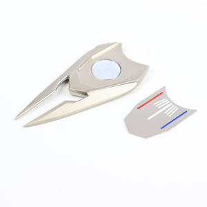 Outil de réparation de divots de golf en alliage de zinc avec marqueur de balle magnétique à trois lignes, fourche de réparation multifonctionnelle pour le green, accessoires de golf - Product Image 4