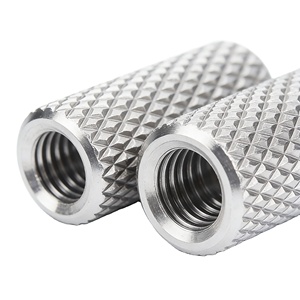 Écrous à molette moletés en acier inoxydable 304 personnalisés - à sertir, anti-rotation, anti-vol - Product Image 4