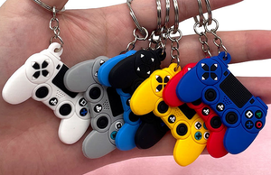 Nouveau design personnalisé en gros mini machine de jeu en caoutchouc porte-clés porte-clés porte-clés jouet classique - Product Image 2