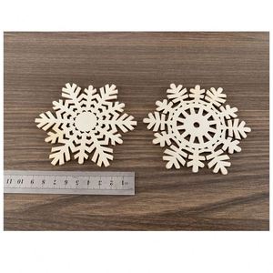 Pendentif décoratif personnalisable en bois flocon de neige, fait main, éco-responsable, style moderne et épuré, pour Noël - Product Image 2