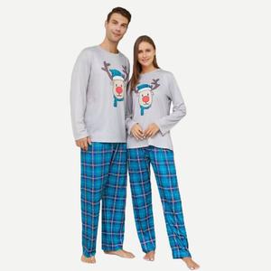 Pijamas Navideños Familiares al por Mayor con Estampado de Ciervos Azules, Pijamas Navideños Personalizados para Niños, Conjuntos de Pijamas Familiares de Bambú, Pijamas para Mujer - Product Image 2