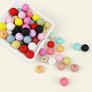 Diseñador personalizado <span class=keywords><strong>CC</strong></span> L D MK 15mm cuentas de silicona encanto cuenta DIY chupete cadenas accesorios BPA libre bebé silicona Focal cuentas - Product Image 6