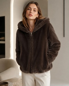 Nueva Chaqueta de Piel Sintética con Capucha para Otoño e Invierno, Chaqueta Corta con Cierre para Mujer, para Uso Diario Informal - Product Image 1