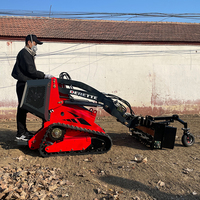 Derette DRT450 Mini Skid Steer Loader Track Crawler dengan Bucket Auto Leveling dan Harley Rake Attachment Alat Serbaguna