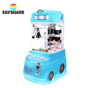 Mini machine à grue à griffes pour enfants armoire à pièces avec système de lampe à LED utilisation en classe Mini machine à griffes à commande automatique - Product Image 5