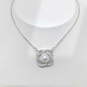 Collar de cadena de lujo con lazo de plata de ley 925 OEM, joyería de moda para mujer, diseño vintage, collares de perlas de agua dulce para mamá. - Product Image 3