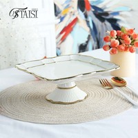 Assiette en porcelaine transparente de style JADE, inspirée du design nordique, avec bordure dorée, résistante au micro-ondes, de forme irrégulière