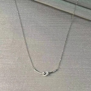 Heart Knot Clavicle Chain Necklace For Women Elegant U-Shaped Geometric Design Bezel Setting Everyday Wear Fine Chain Jewelry - Product Image 5