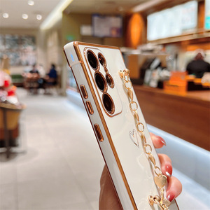 Lady Women Style Galvanoplastie Love Heart Bracelet Phone Case Soft Shell pour Samsung S24 S23U <span class=keywords><strong>Galaxy</strong></span> S22 A15 A54 - Product Image 5