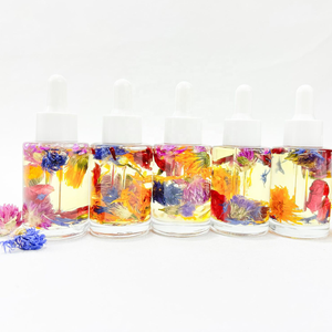 Huile Visage Liquide Bio Anti-Âge <span class=keywords><strong>et</strong></span> Anti-<span class=keywords><strong>Rides</strong></span> à l'Huile <span class=keywords><strong>de</strong></span> <span class=keywords><strong>Clou</strong></span> <span class=keywords><strong>de</strong></span> <span class=keywords><strong>Girofle</strong></span> pour Hydrater, Éclaircir <span class=keywords><strong>et</strong></span> Unifier le Teint (Marque Blanche) - Product Image 3