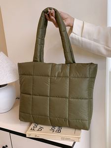 2025 Custom Women's <b>Large</b> Capacity Tote Bag Korean Version Soft Padded Winter <b>Handbag</b> with Puffer Feature Premium Shopping Bag - Product Image 4