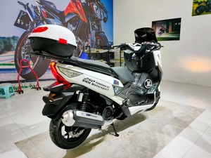 Moto à essence d'occasion T9 Lanid Cruisier, motos sportives - Product Image 6