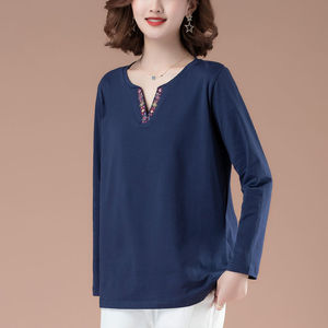 Women's Long Sleeve T-Shirt V-Neck Embroidered Loose Fit Base Layer <b>Top</b> For Middle Aged And Elderly Women Blue Color - Product Image 4