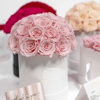 UKIQUEEN Fleurs éternelles, boutons de roses réelles préservées, longue durée, dans une boîte, pour un cadeau de la Saint-Valentin