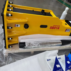 Martillo hidráulico SB81A, motor de martillo, tipo caja de Motor, nueva condición para industrias mineras de construcción, incluye cincel de rodamiento - Product Image 1