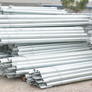 Torres de Telecomunicaciones para Comunicación Inalámbrica e Infraestructura de Red Celular con Estructura de Acero Galvanizado y Altura Personalizada - Product Image 1