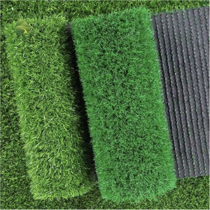 Tapis d'herbe <span class=keywords><strong>synthétique</strong></span> vert imperméable pour décoration d'anniversaire personnalisée, <span class=keywords><strong>football</strong></span> de pelouse, herbe artificielle d'<span class=keywords><strong>occasion</strong></span>, résistant aux UV - Product Image 1