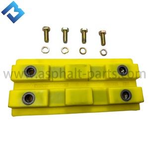 W200 ยางโพลียูรีเทนมิลลิ่งรองเท้าติดตามโพลี 2411111 2102696 รองเท้าติดตามยางโพลี - Product Image 2