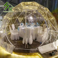 Tente de jardin igloo dorée, dôme transparente avec lumière